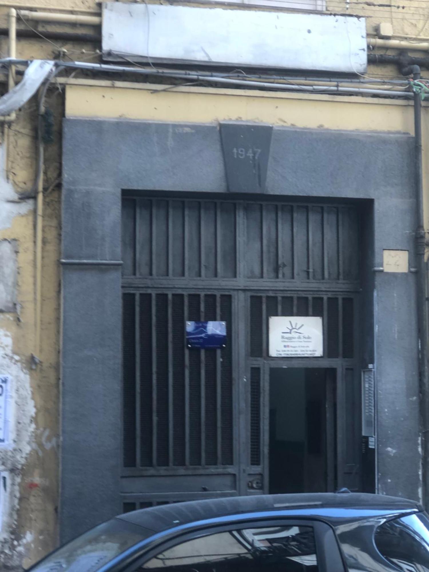 נאפולי B&B Civico 22 Silvestre מראה חיצוני תמונה